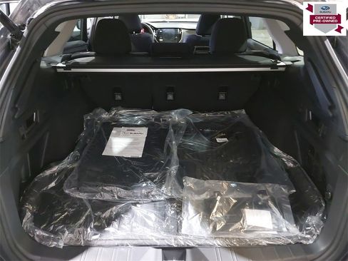 Certified 2025 Subaru Outback Premium w/ Popular Package #1A image 12