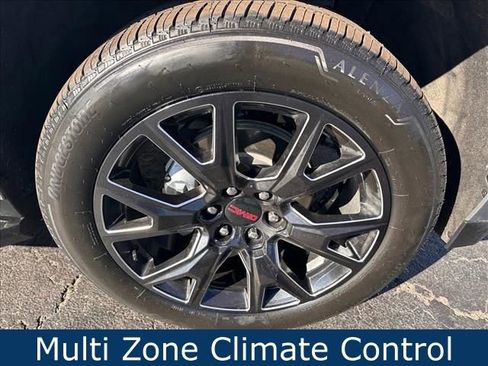 Certified 2024 GMC Yukon Denali image 13