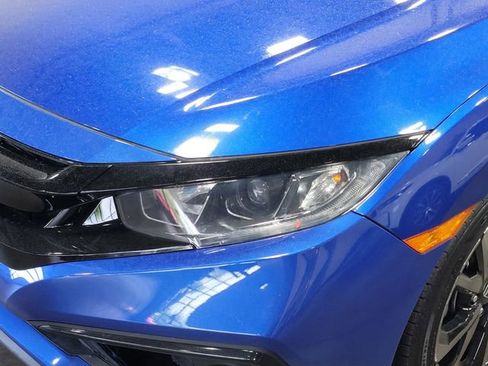 Used 2020 Honda Civic Sport image 8