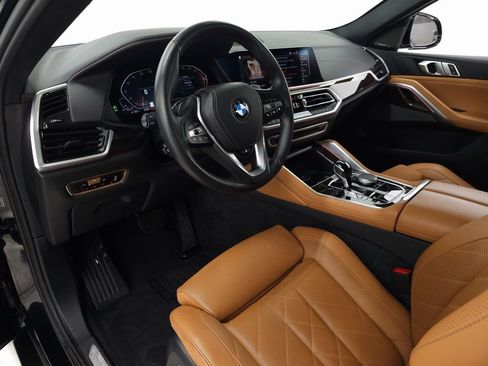 Used 2023 BMW X6 xDrive40i w/ Parking Assistance Package image 18