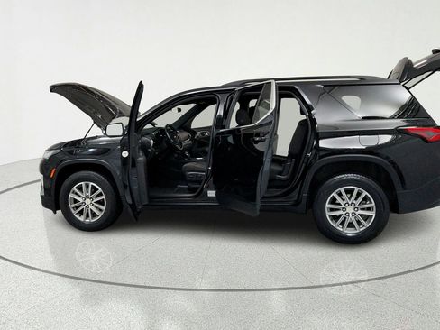 Used 2023 Chevrolet Traverse LT FWD image 10