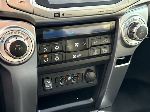 Used 2016 Toyota 4Runner Limited AWD/4WD image 26