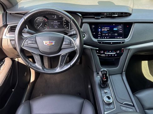 Used 2020 Cadillac XT5 Luxury FWD image 21