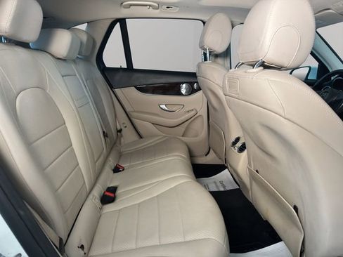 Used 2018 Mercedes-Benz GLC 300 GLC 300 image 23