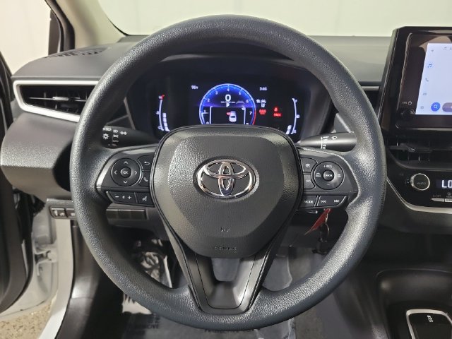 Used 2026 Toyota Corolla LE FWD image 26