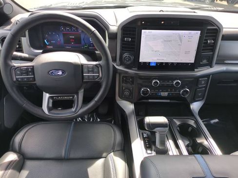 Used 2025 Ford F150 Platinum AWD/4WD image 30