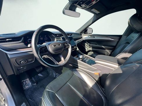 Used 2022 Jeep Grand Cherokee L Overland image 17