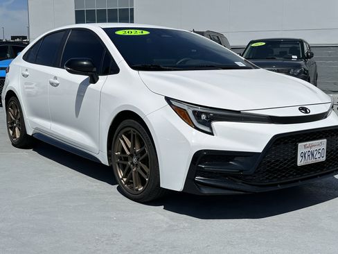 Used 2024 Toyota Corolla Sedan w/ SE Convenience Package image 11