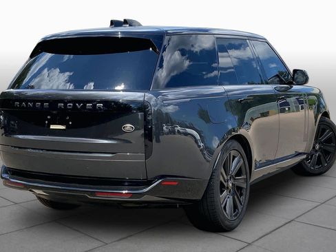Used 2023 Land Rover Range Rover SE AWD/4WD image 12