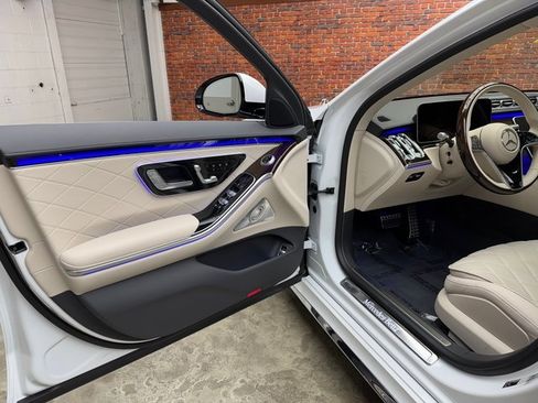 New 2026 Mercedes-Benz S 580 4MATIC Sedan image 9