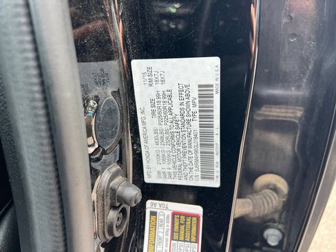 Used 2016 Honda CR-V Touring image 14