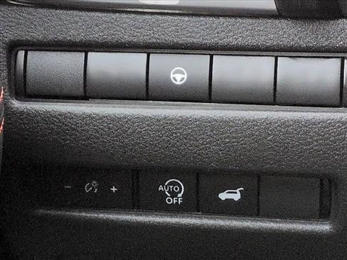 Used 2025 Nissan Rogue SV w/ Rock Creek Premium Package AWD/4WD image 18
