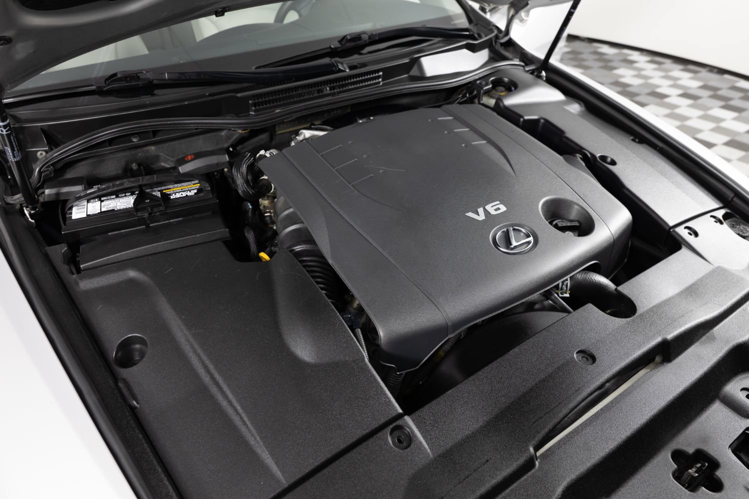 Used 2010 Lexus IS 250 w/ Premium Pkg Value Edition RWD image 40