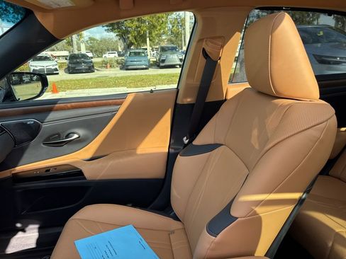 Used 2025 Lexus ES 350 Ultra Luxury image 48