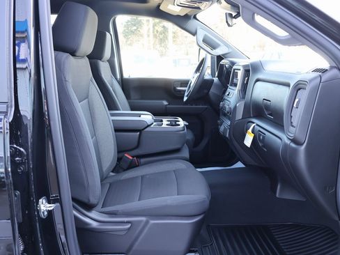 New 2026 Chevrolet Silverado 2500 Custom w/ Custom Convenience Package image 36