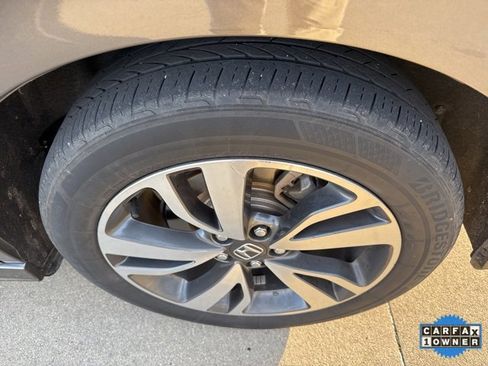 Used 2023 Honda Odyssey Touring image 7