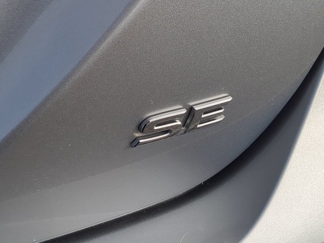 Used 2024 Toyota Camry SE FWD image 13