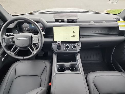 New 2026 Land Rover Defender 110 X-Dynamic SE AWD/4WD image 22