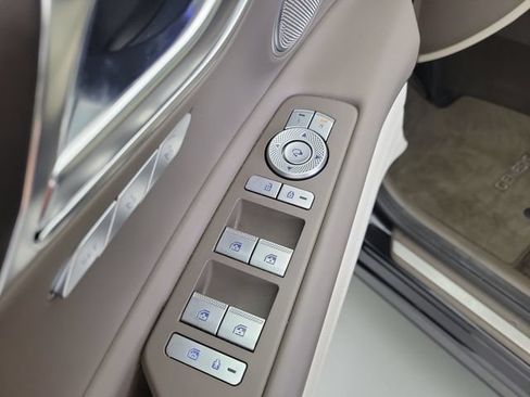 Used 2024 Genesis GV80 3.5T w/ Prestige Package AWD/4WD image 22