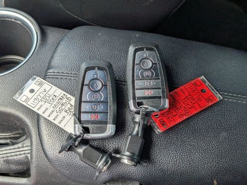 Used 2021 Ford Mustang GT Premium RWD image 35