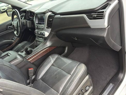 Used 2020 GMC Yukon SLT w/ Open Road Package AWD/4WD image 27