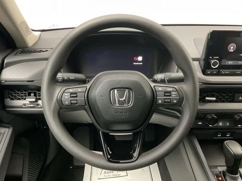 New 2025 Honda Accord SE image 13