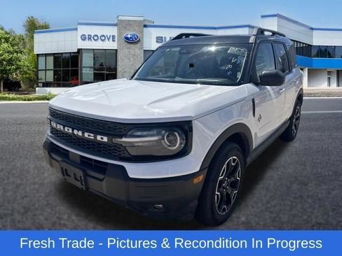 Used 2025 Ford Bronco Sport Outer Banks AWD/4WD image 1
