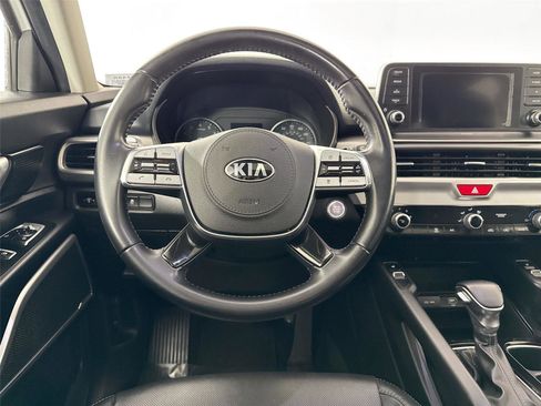 Used 2020 Kia Telluride S w/ S 8 Passenger Seating Package image 30