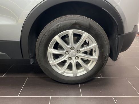 Certified 2023 Cadillac XT4 Luxury image 29