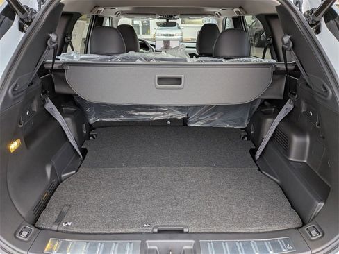 New 2026 Mitsubishi Outlander LE image 28