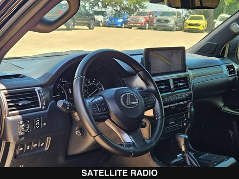 Used 2022 Lexus GX 460 w/ Black Line Special Edition AWD/4WD image 13