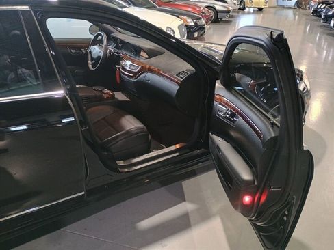 Used 2008 Mercedes-Benz S 63 AMG image 18