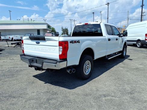 Used 2022 Ford F250 XL w/ Power Equipment Group AWD/4WD image 5