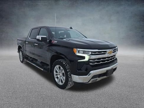 Used 2022 Chevrolet Silverado 1500 LTZ AWD/4WD image 2