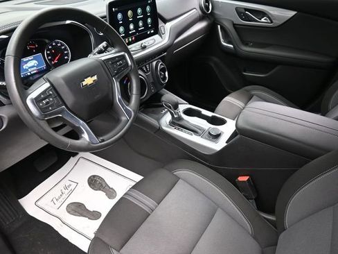 Used 2024 Chevrolet Blazer LT w/ Convenience Package image 12