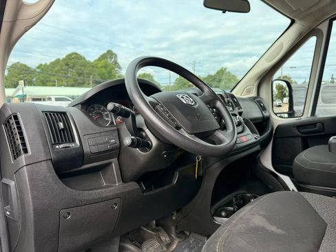 Used 2018 RAM ProMaster 1500 FWD image 11