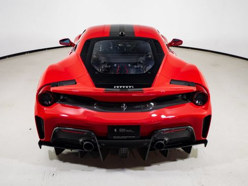 Used 2019 Ferrari 488 Pista Coupe RWD image 10
