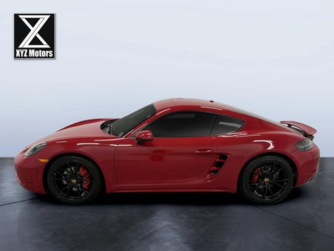 Used 2019 Porsche 718 Cayman GTS RWD image 3