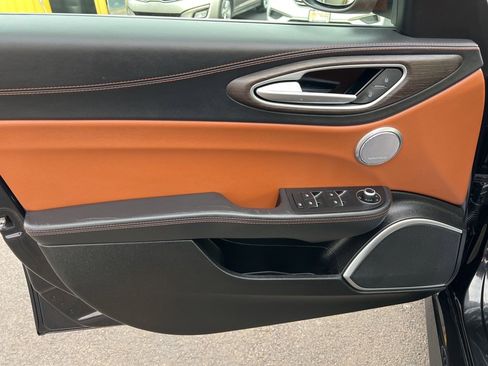 Used 2018 Alfa Romeo Giulia Ti w/ TI Leather Package image 23