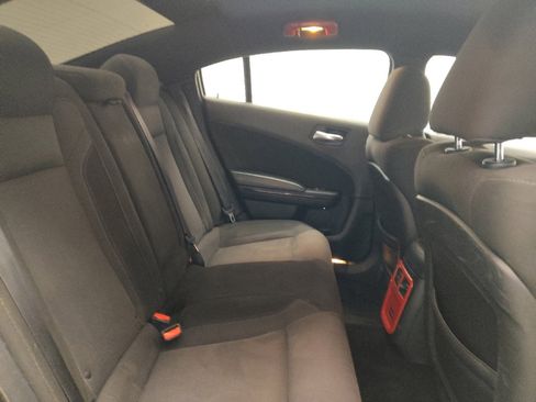 Used 2017 Dodge Charger SXT w/ Blacktop Package image 19
