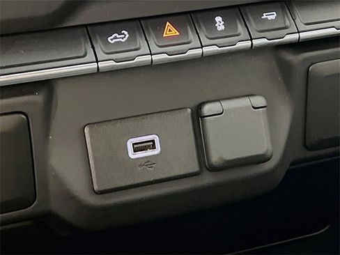 Used 2020 GMC Sierra 1500 2WD Double Cab w/ Sierra Value Package image 19