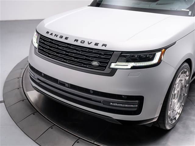 New 2026 Land Rover Range Rover SE AWD/4WD image 9