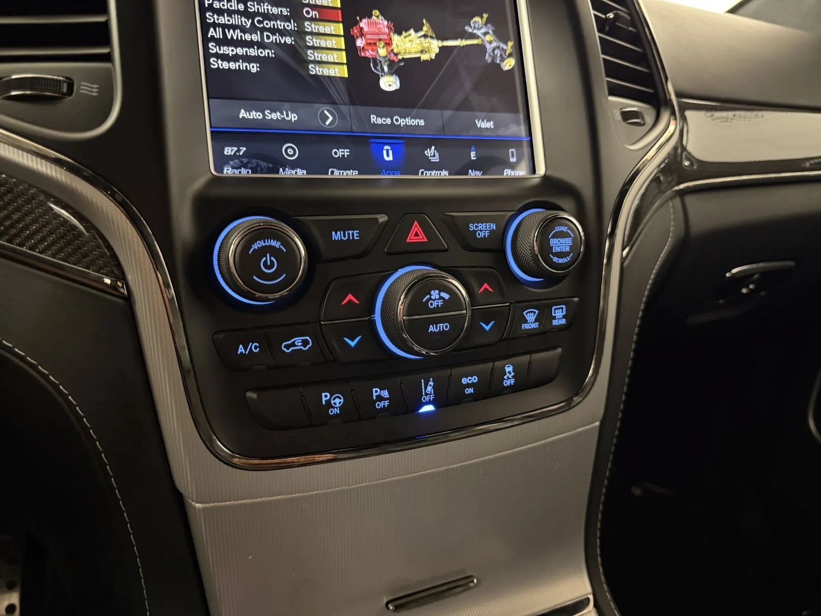 Used 2018 Jeep Grand Cherokee Trackhawk AWD/4WD image 30