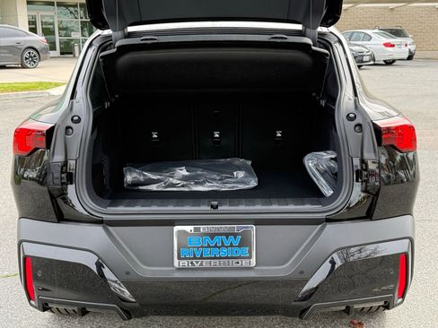 New 2026 BMW X2 xDrive28i w/ Convenience Package image 16