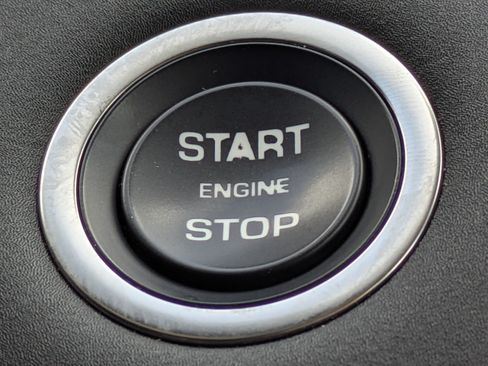Used 2023 Land Rover Discovery Sport S AWD/4WD image 31
