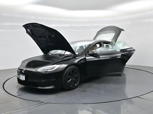 Used 2021 Tesla Model S Plaid image 33