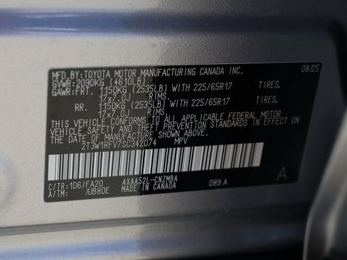 Used 2025 Toyota RAV4 XLE image 35