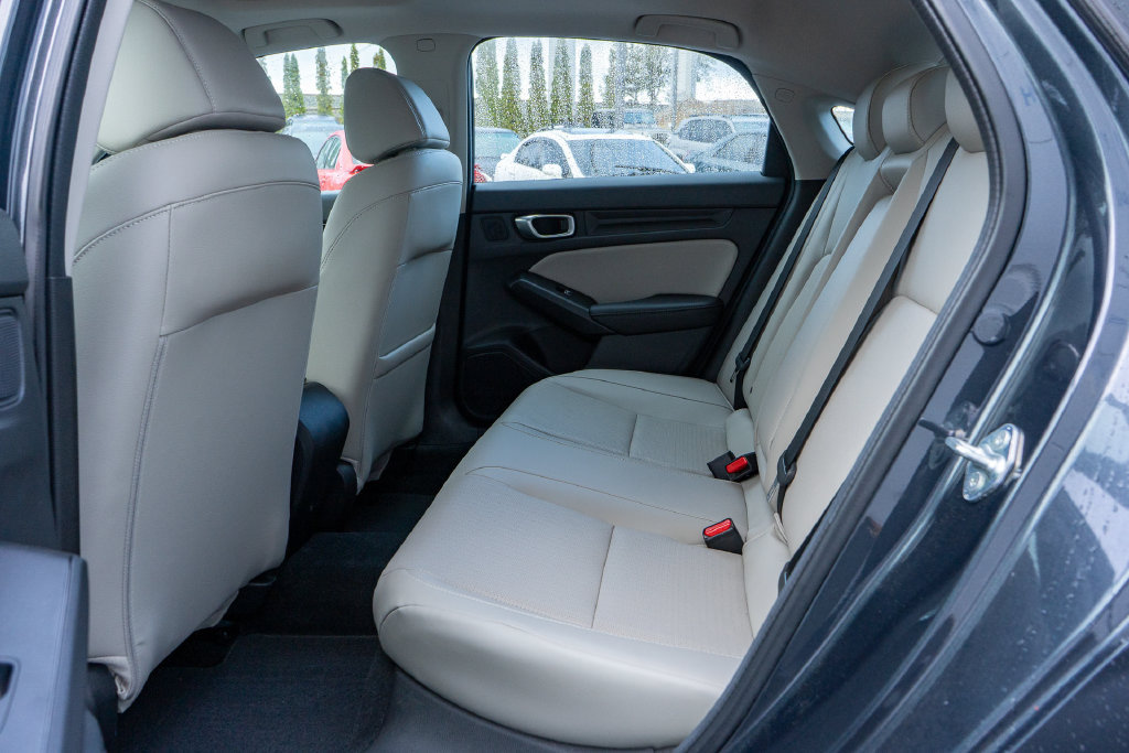 Used 2024 Honda Civic EX-L image 17