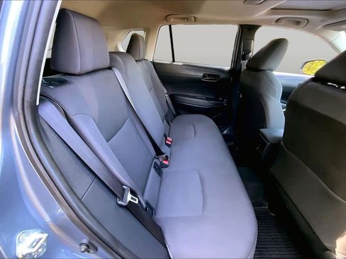 Certified 2023 Toyota Corolla Cross LE w/ Moonroof Package AWD/4WD image 19