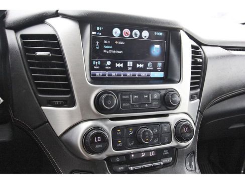 Used 2019 GMC Yukon XL SLT image 9